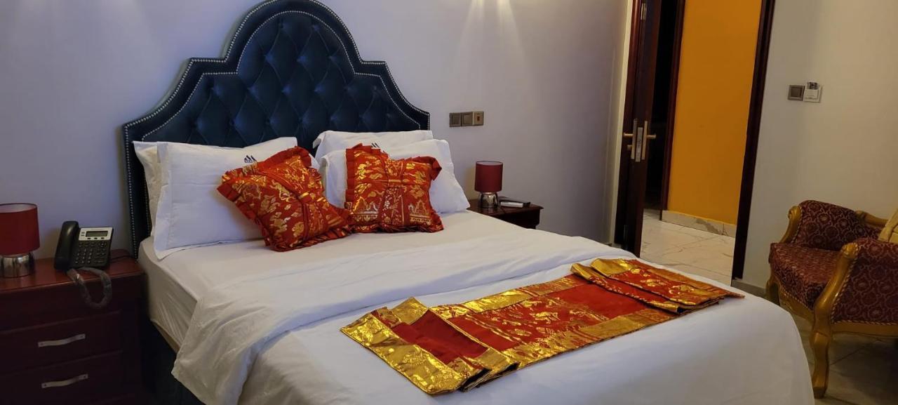 Marriot Metropolitan Hotel Дуала Екстер'єр фото